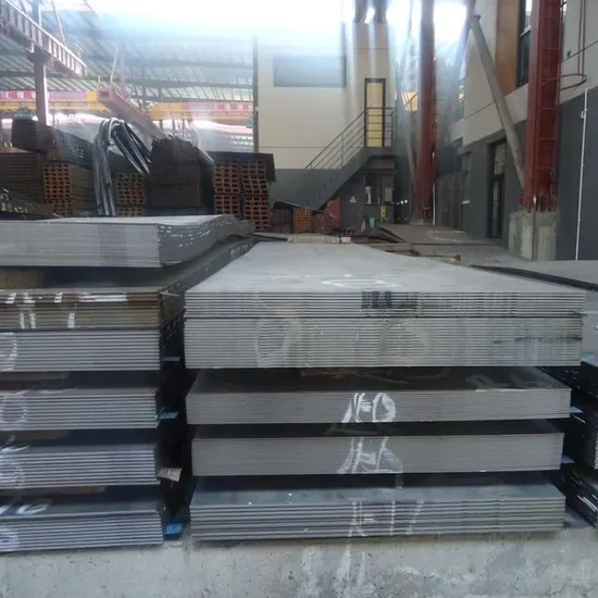 Ss Stainless Steel Flat Sheet with AISI ASTM 201 202 304 304L 316 316L 309 310 410 420 430 904L No. 4 2b 8K Ba Hl Mirror 0.8mm 4*8 China Metal Fabrication Price